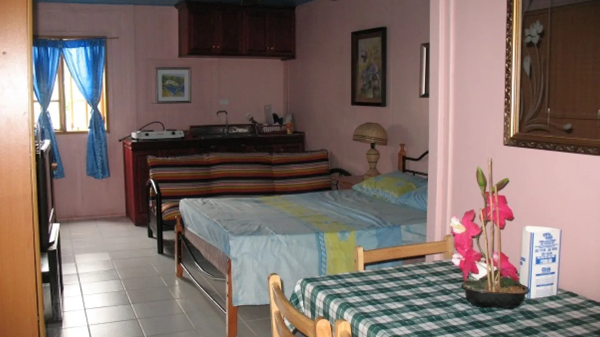 Johan'S Beach And Dive Resort 苏比克