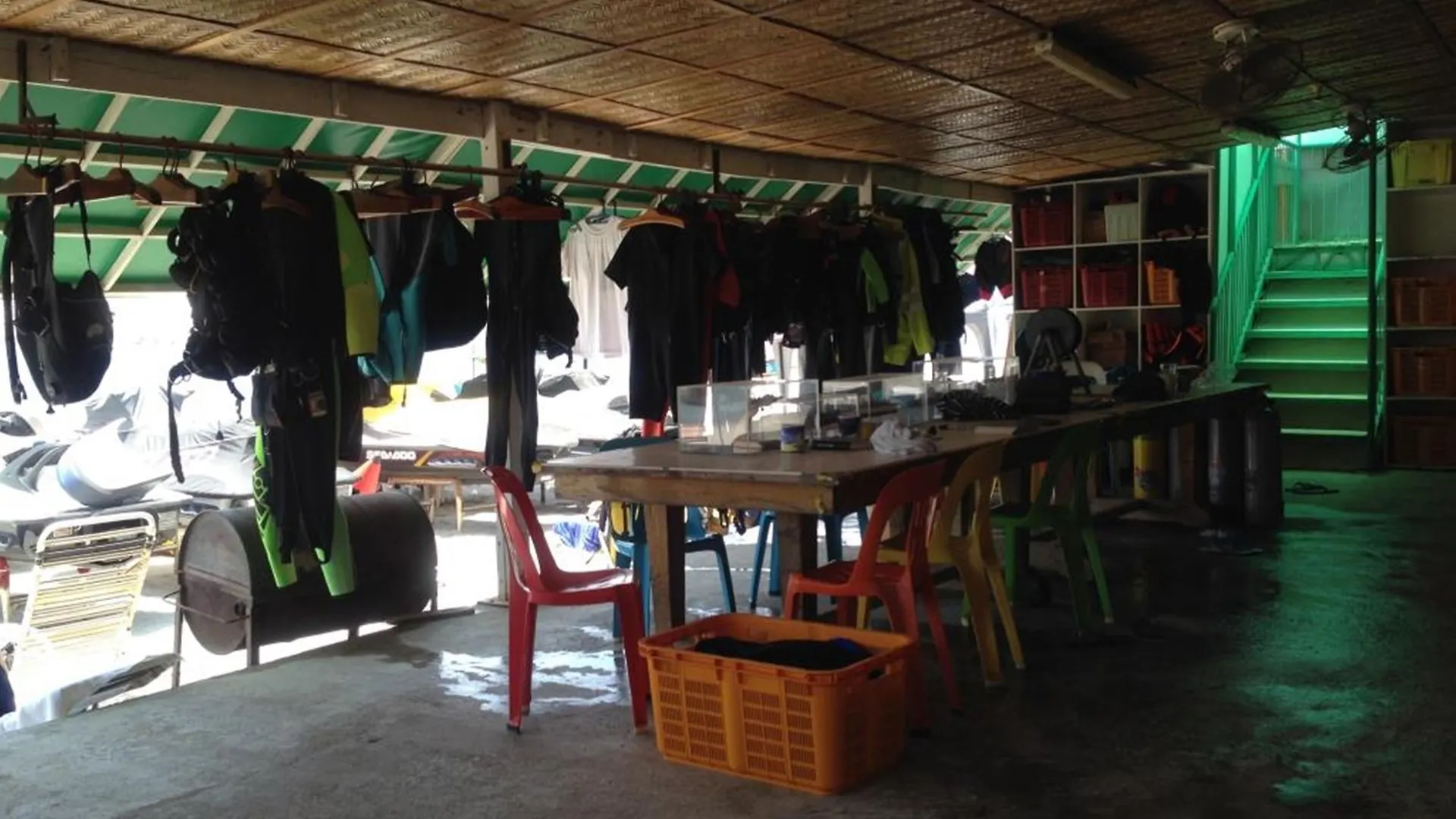Johan'S Beach And Dive Resort 苏比克 3*,
